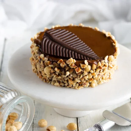 Hazelnut Praline Mousse Cake ( 3 reviews )